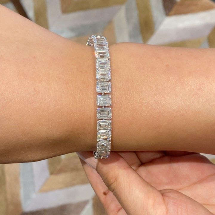 Emerald Glow Bracelet